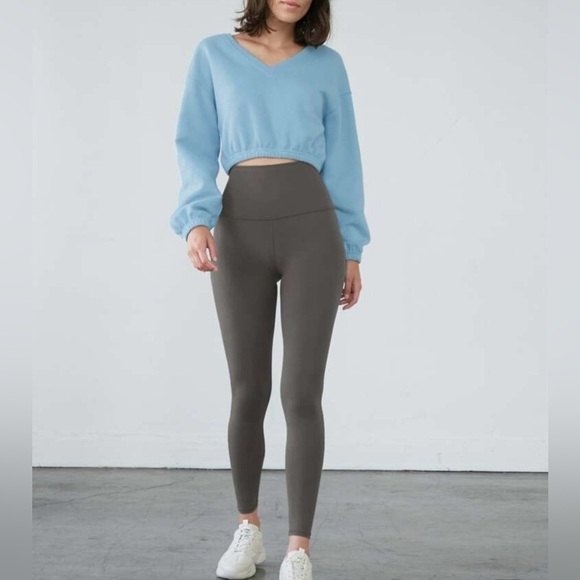 Olive Green High-Waisted Leggings - Picture 2 of 6